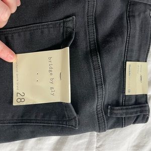 Mid rise skinny black jeans